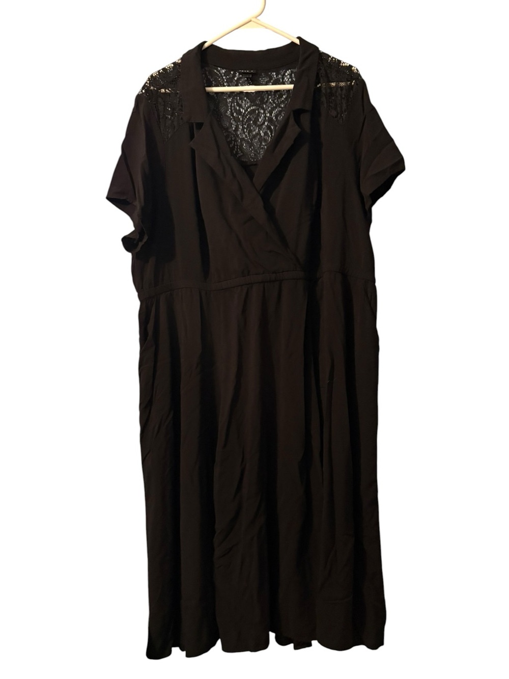 Torrid Dress Black Lace Yoke Surplice Short Sleeves Midi Women’s Plus Size 4X